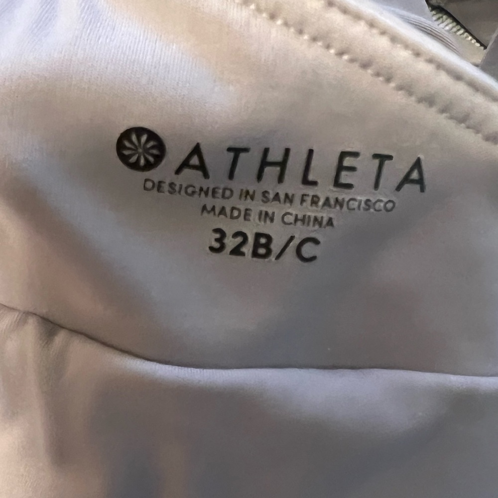 Athleta Suryana Strappy Back Sports Bra - Picture 4 of 5